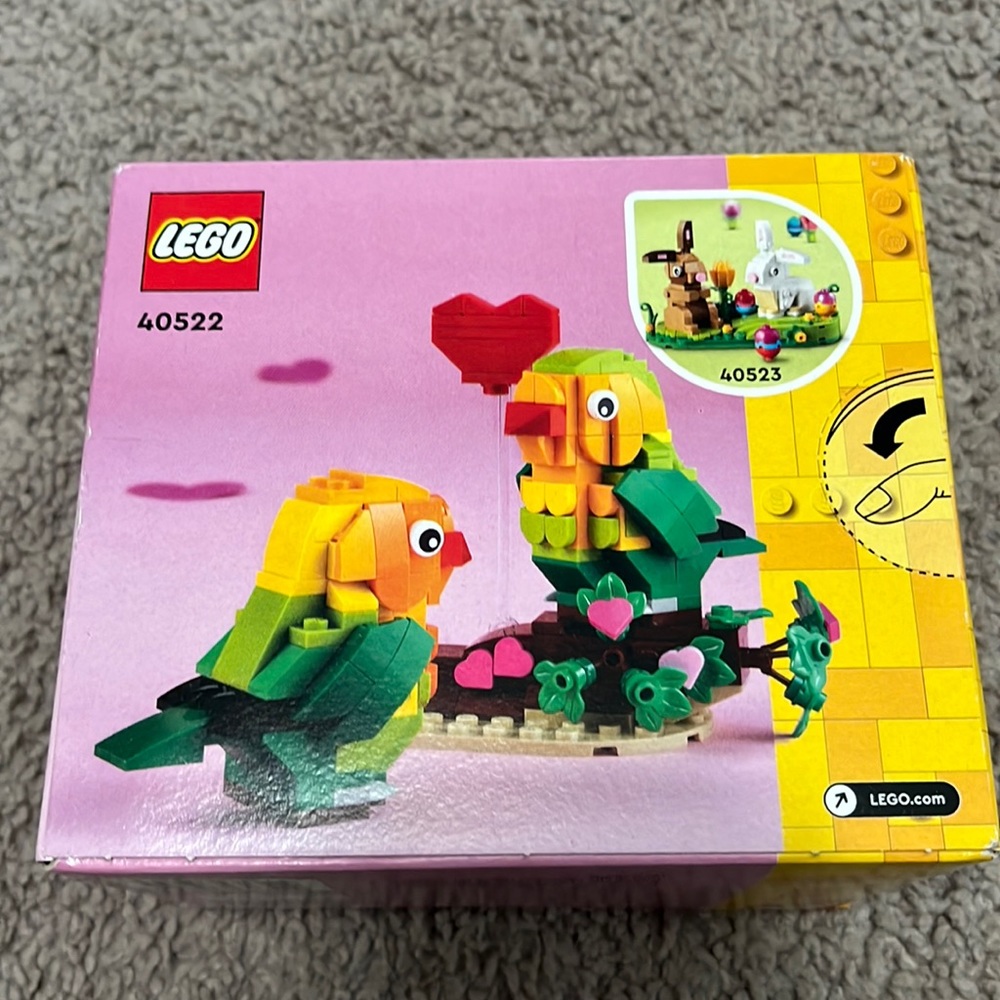 LEGO LOVEBIRDS (40522)